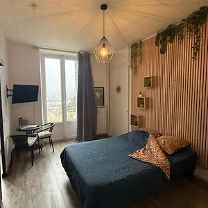 Meublé Refait à Neuf En Centre Aix-les-Bains